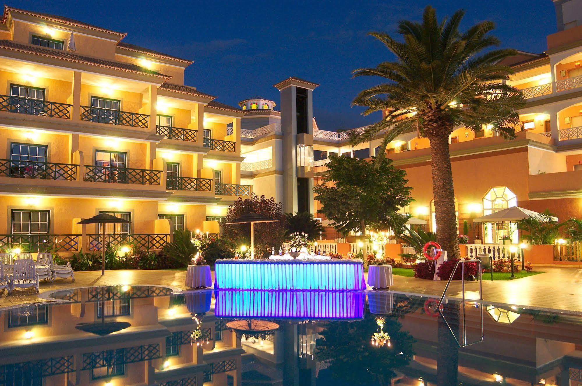 Hotel RIU Garoé Puerto de la Cruz  Extérieur photo