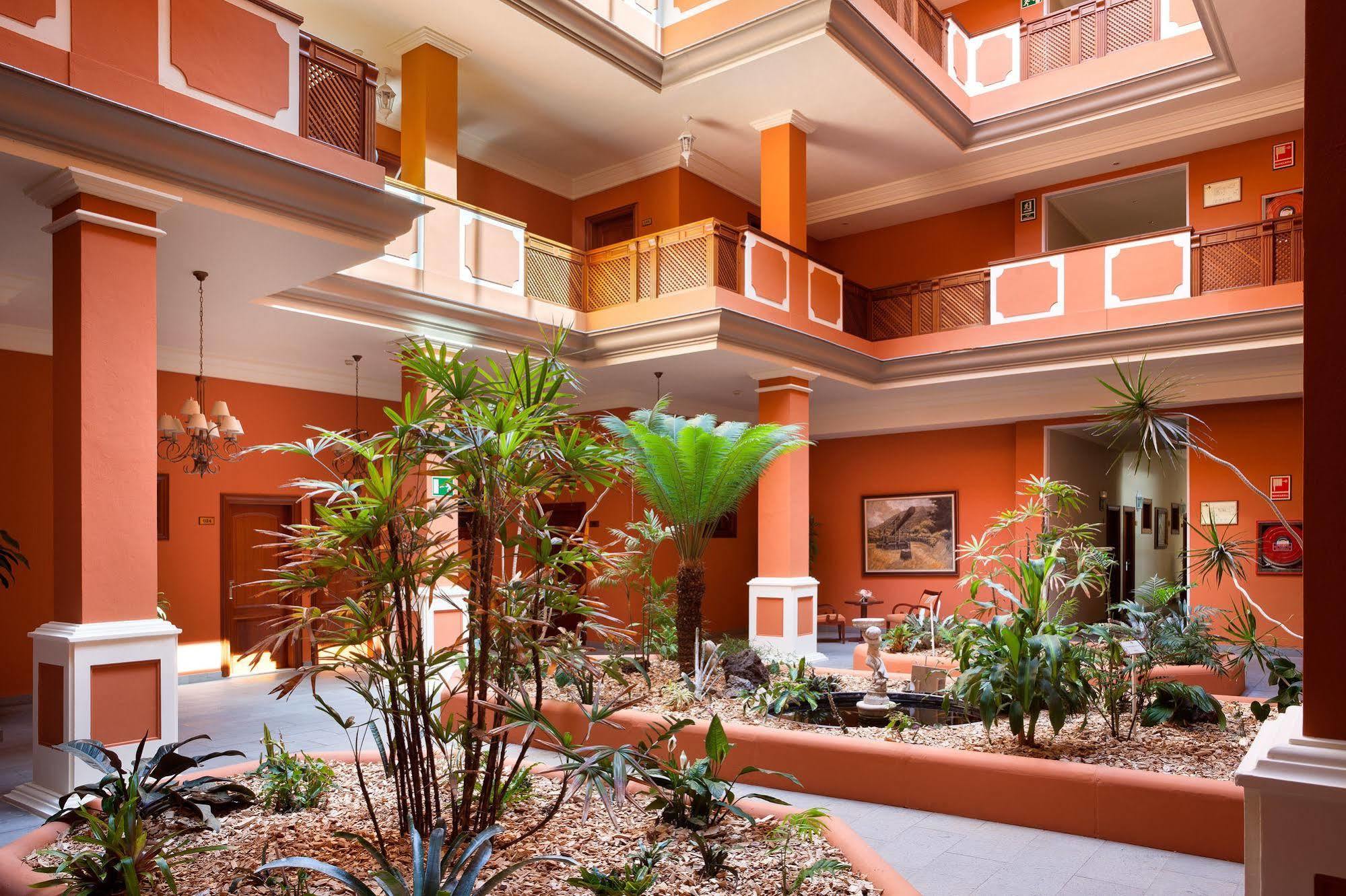 Hotel RIU Garoé Puerto de la Cruz  Extérieur photo